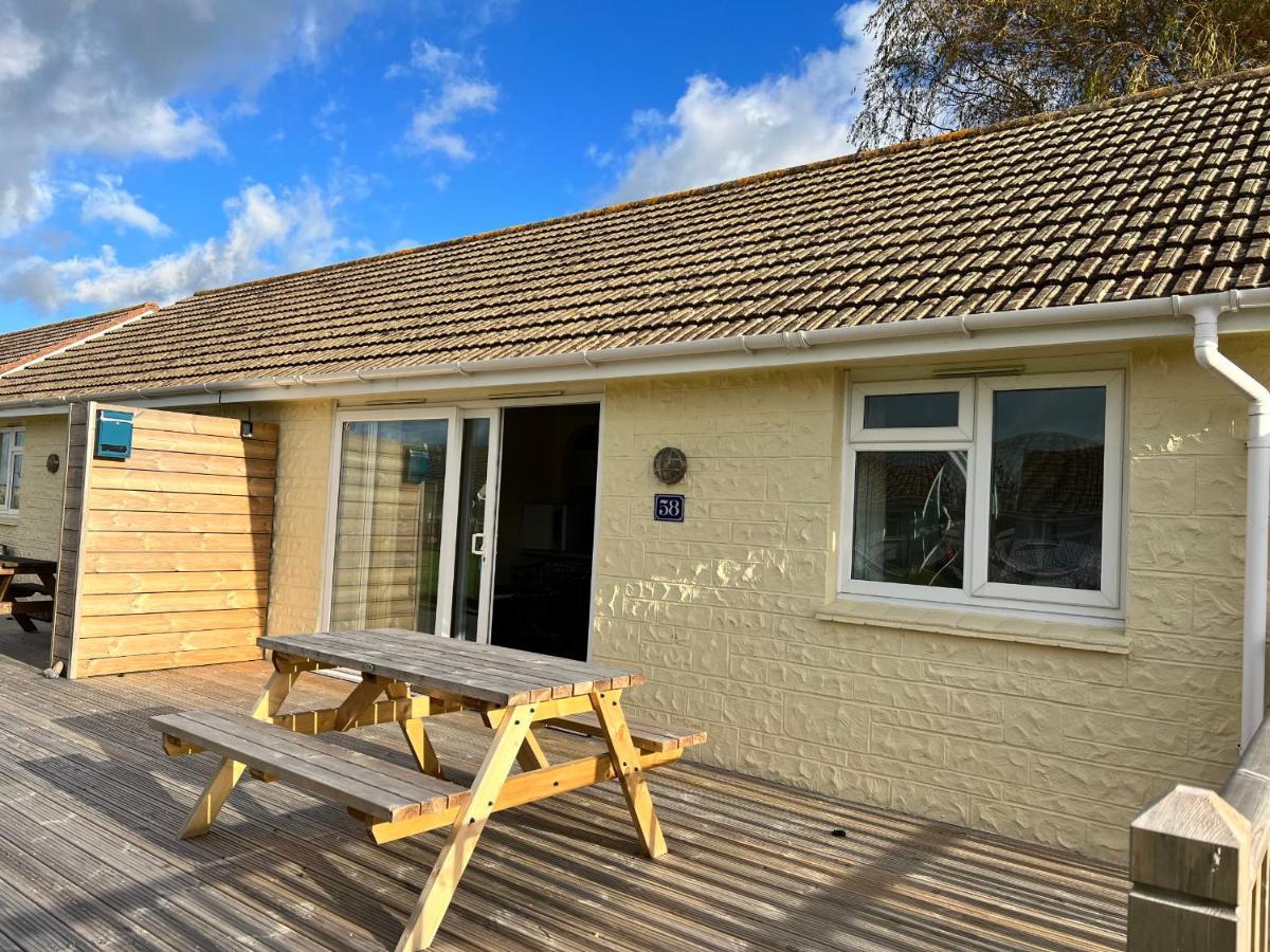 2 Bedroom Bungalow Sv58, Seaview, Isle Of Wight Free Wi-Fi Dış mekan fotoğraf